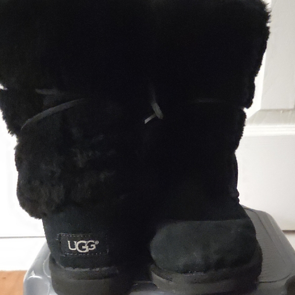 UGG Shoes - UGG Black Fluffy Boots